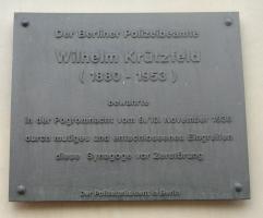 Gedenktafel für Wilhelm Krützfeld (1880-1953) an der Neuen Synagoge, Oranienburger Strasse